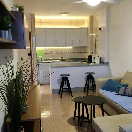 Apartament Iguazu Seaview Near Yumbo Playa del Inglés